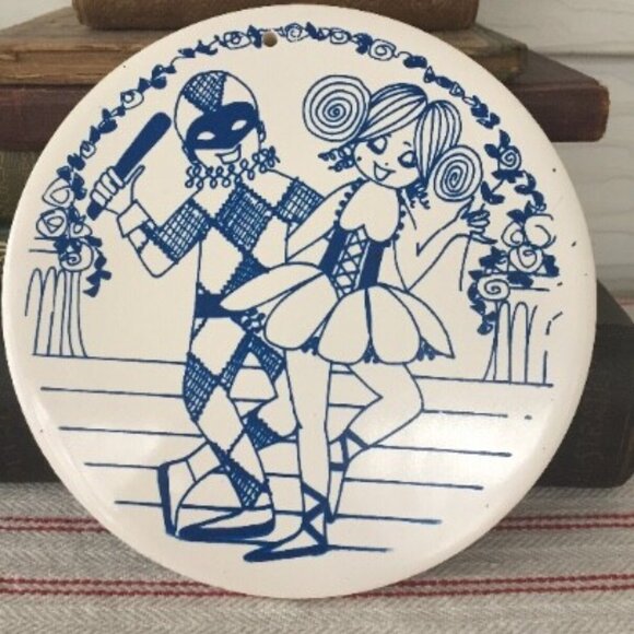 VTG Bygdo Ceramic Scandinavian Design Trivet Jester &Dancer Blue White Norwegian - Picture 1 of 4